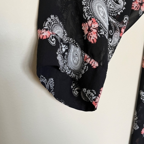 Torrid Black and Pink Paisley Shirt Dress - Picture 4 of 5